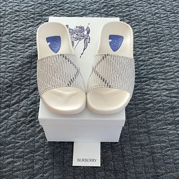 Burberry Cream Check Slide Sandals - Picture 11 of 13